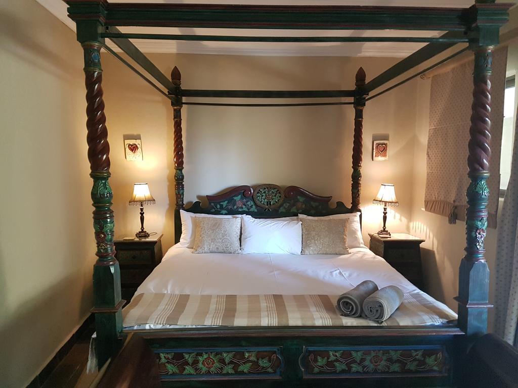 Santai Guesthouse Brits Eksteriør bilde