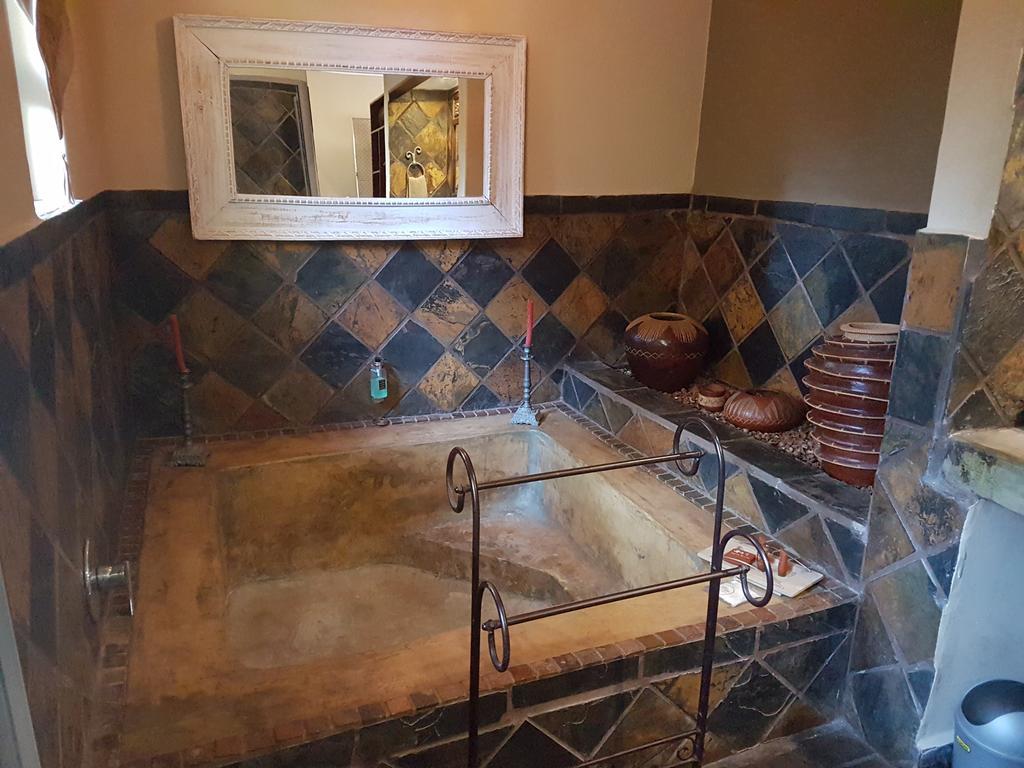 Santai Guesthouse Brits Eksteriør bilde
