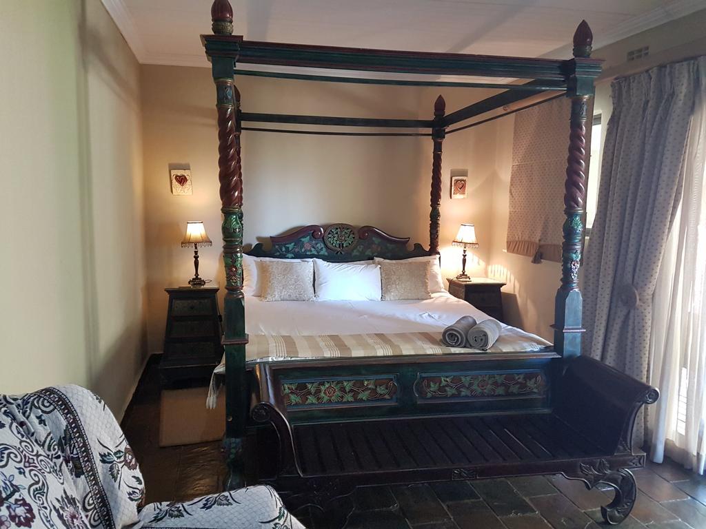 Santai Guesthouse Brits Eksteriør bilde