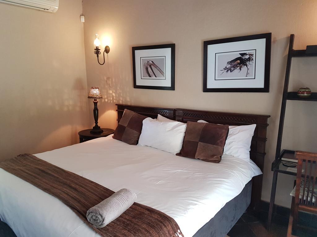 Santai Guesthouse Brits Eksteriør bilde